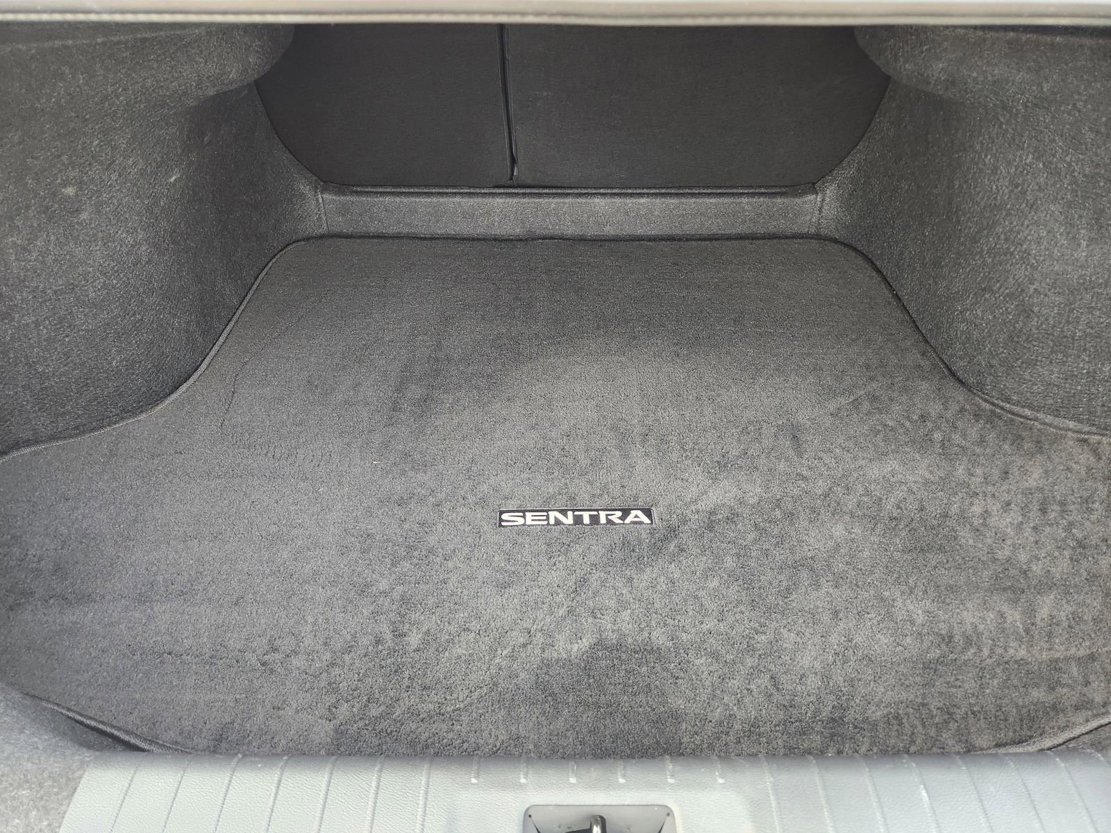 Used 2024 Nissan Sentra SR image 35