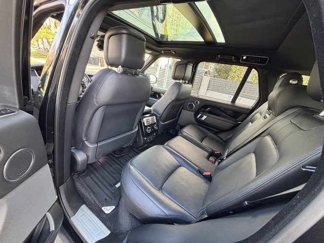 Used 2022 Land Rover Range Rover P525 Westminster Edition AWD/4WD image 33