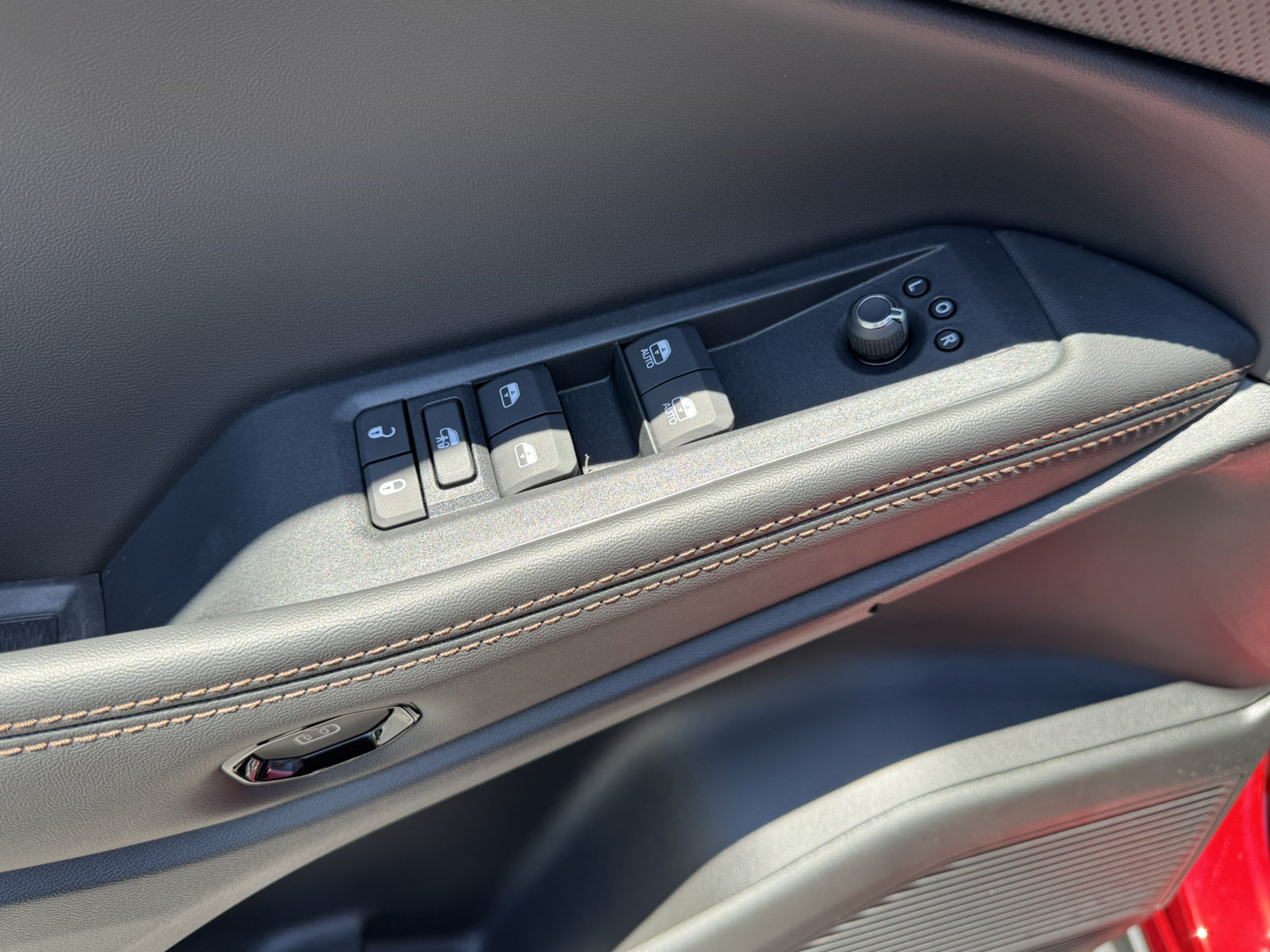 New 2026 Jeep Cherokee Limited AWD/4WD image 13