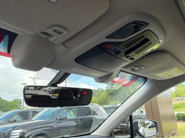 Used 2022 Subaru Outback Limited AWD/4WD image 23