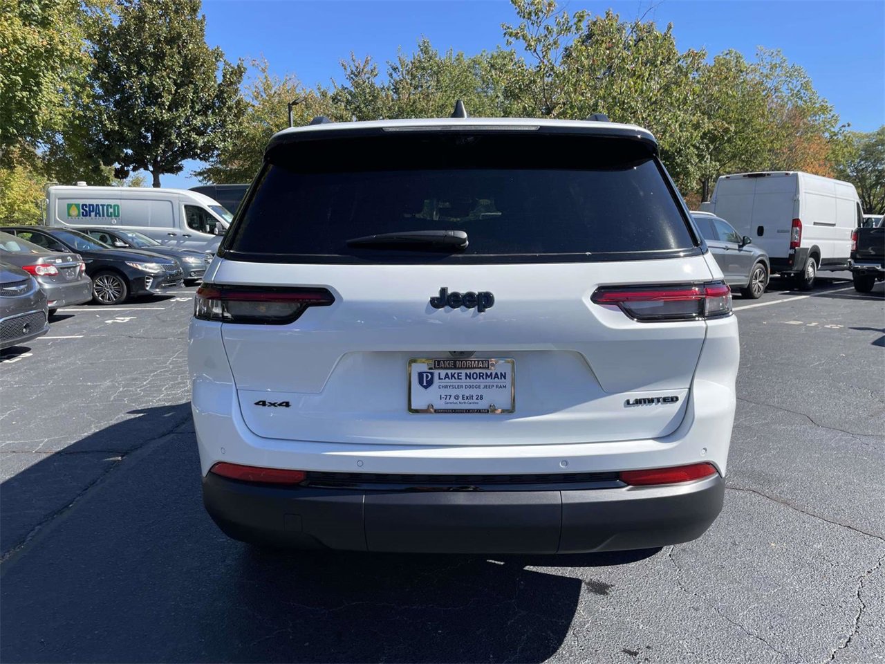 New 2025 Jeep Grand Cherokee L Limited w/ Luxury Tech Group II image 8