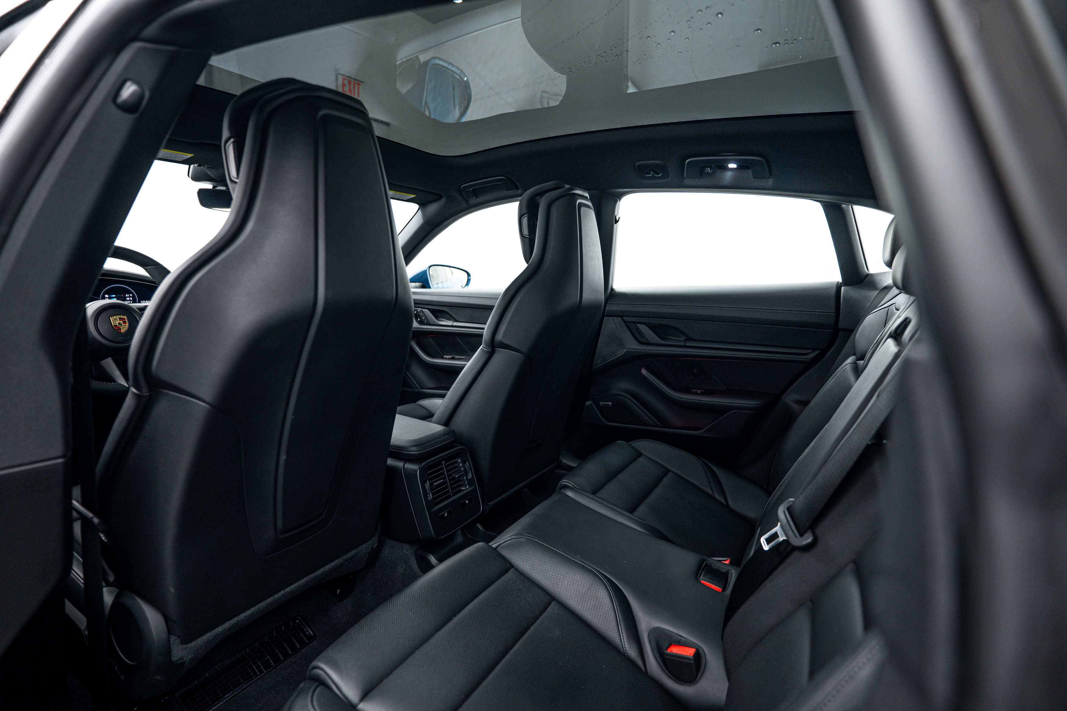 Certified 2024 Porsche Taycan 4 Cross Turismo image 21