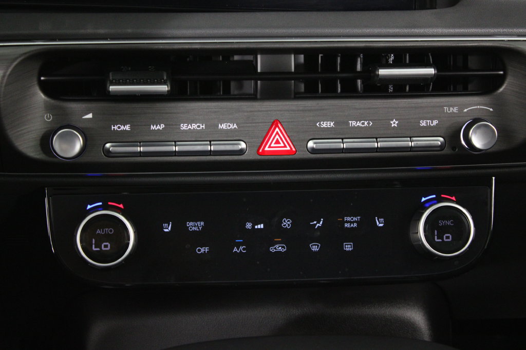 Certified 2026 Hyundai Palisade FWD Hybrid image 23