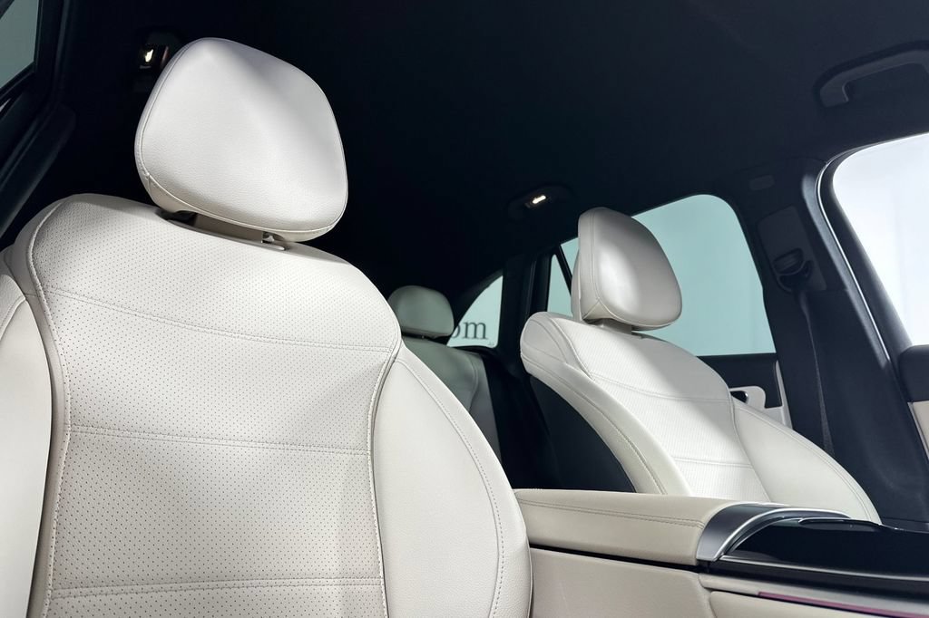 Certified 2025 Mercedes-Benz GLC 300 4MATIC image 22