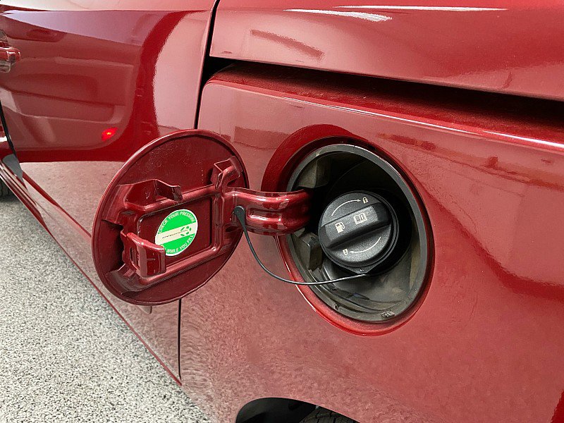 Used 2012 Kia Sedona LX w/ PWR Pkg image 28