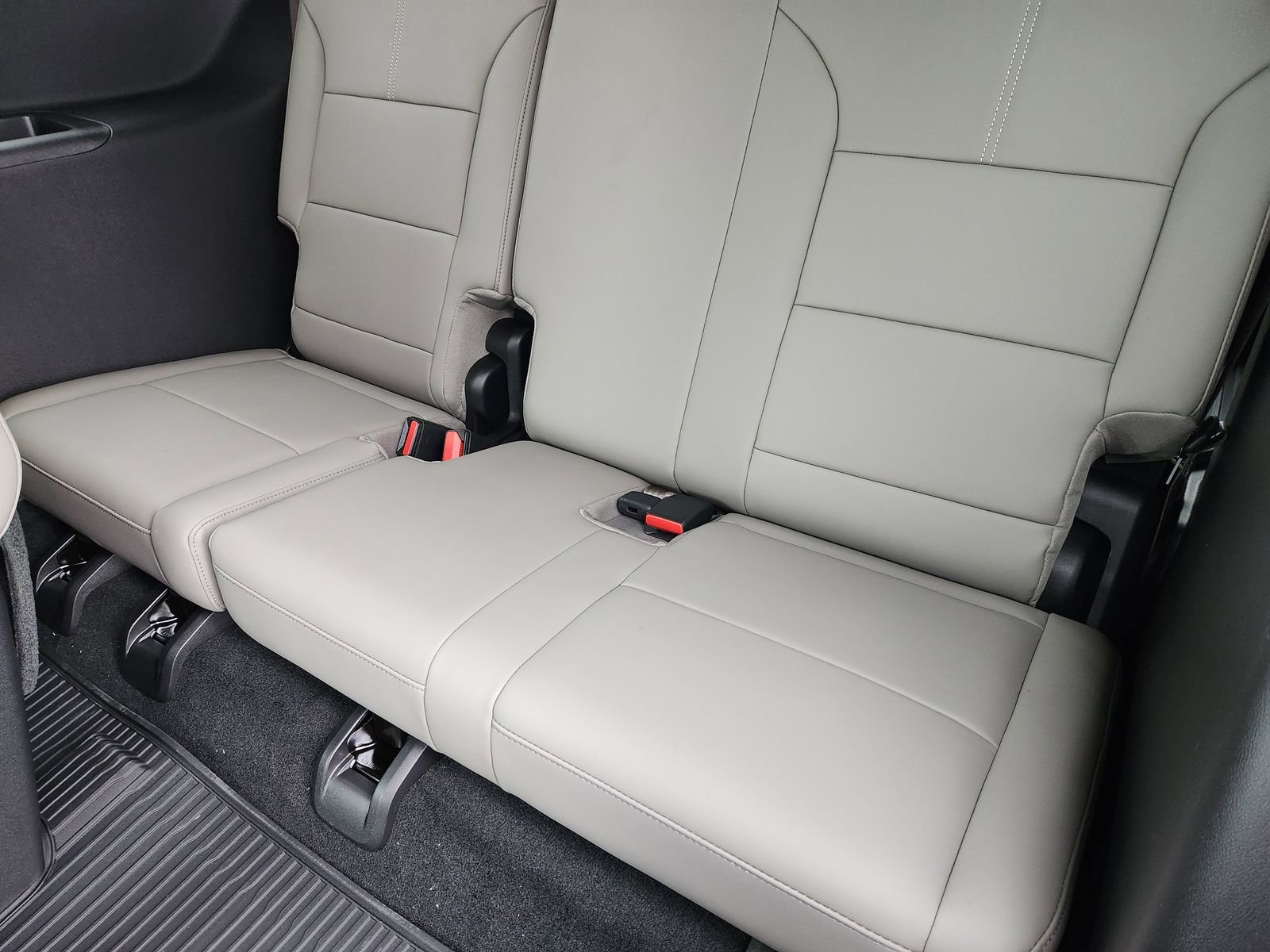 New 2026 GMC Acadia Elevation w/ Elevation Premium Package image 35