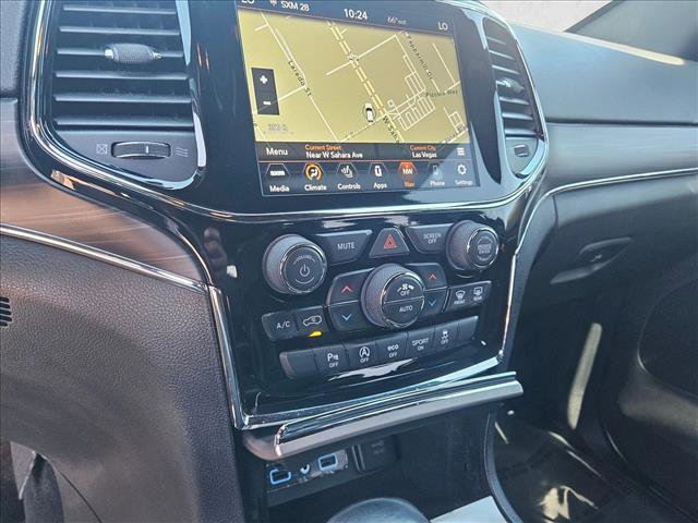 Used 2020 Jeep Grand Cherokee Limited w/ Luxury Group II RWD image 15