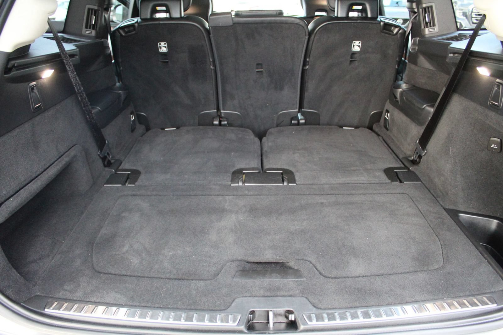 Used 2019 Volvo XC90 T6 Inscription w/ Protection Package Premier AWD/4WD image 35