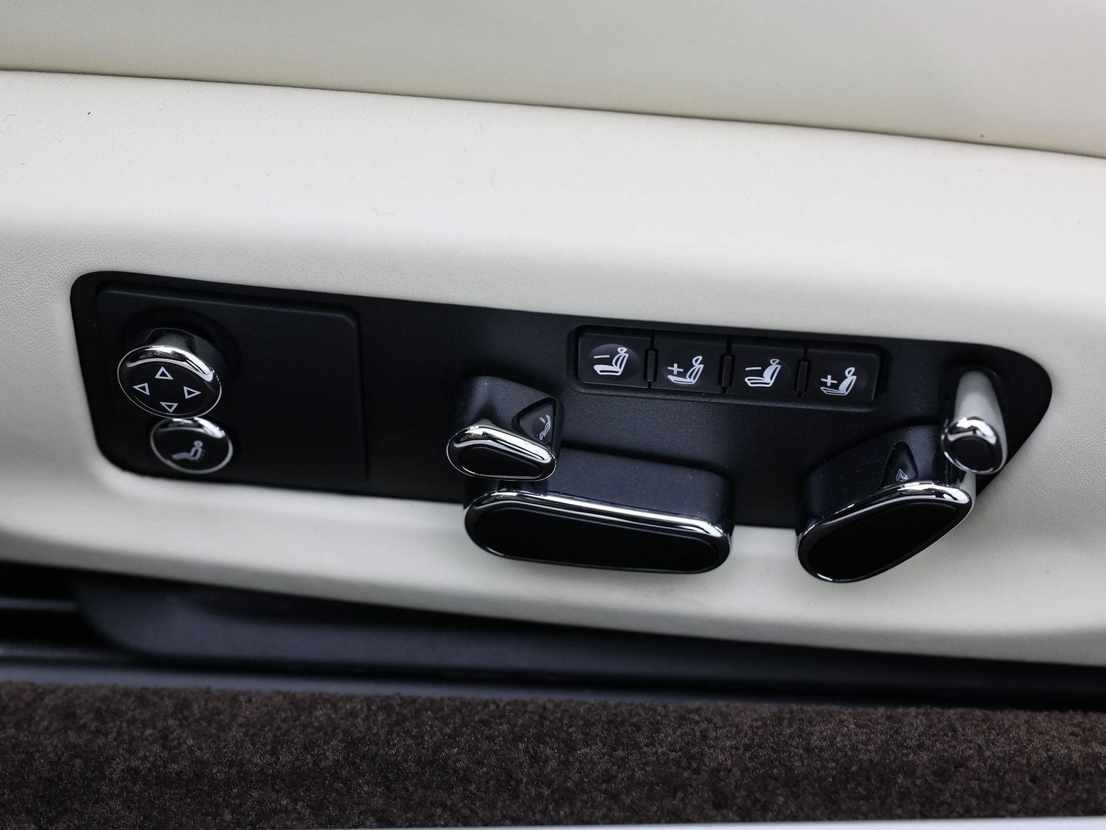 New 2026 Bentley Continental GT AWD/4WD image 11