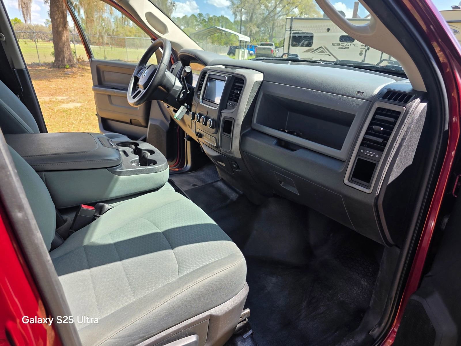 Used 2017 RAM 3500 Tradesman w/ Chrome Appearance Group image 22