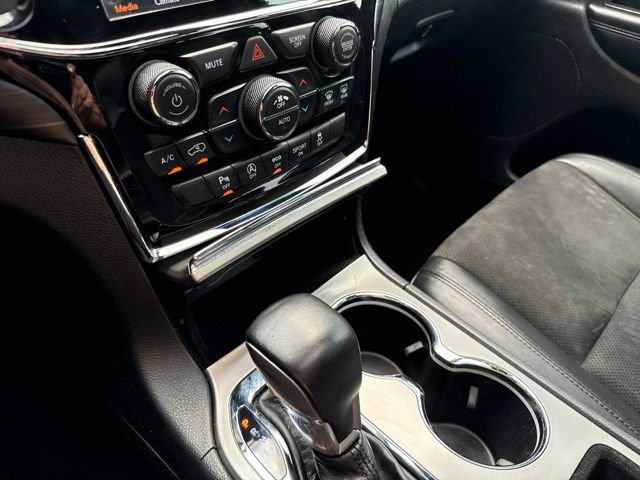 Used 2021 Jeep Grand Cherokee Laredo X AWD/4WD image 20
