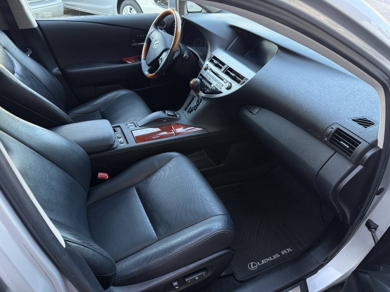 Used 2011 Lexus RX 350 AWD w/ Premium Pkg image 8