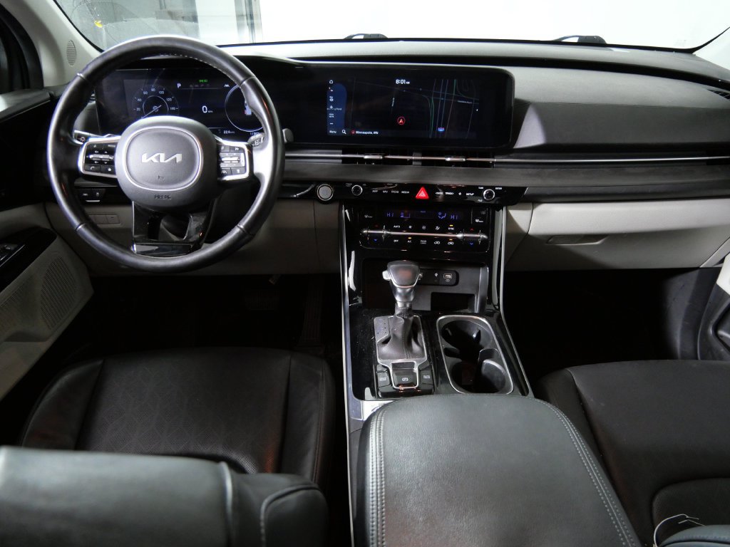 Used 2023 Kia Carnival SX FWD image 20