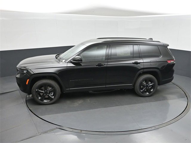 New 2025 Jeep Grand Cherokee L Altitude image 23