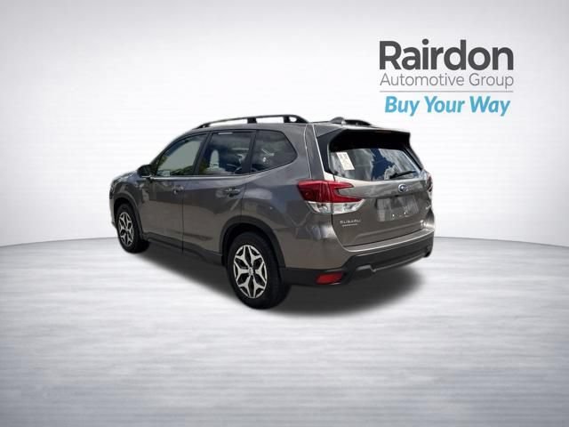 Used 2022 Subaru Forester Premium AWD/4WD image 35