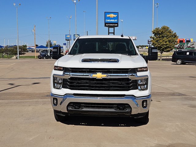 Used 2025 Chevrolet Silverado 2500 LT w/ Convenience Package AWD/4WD image 2