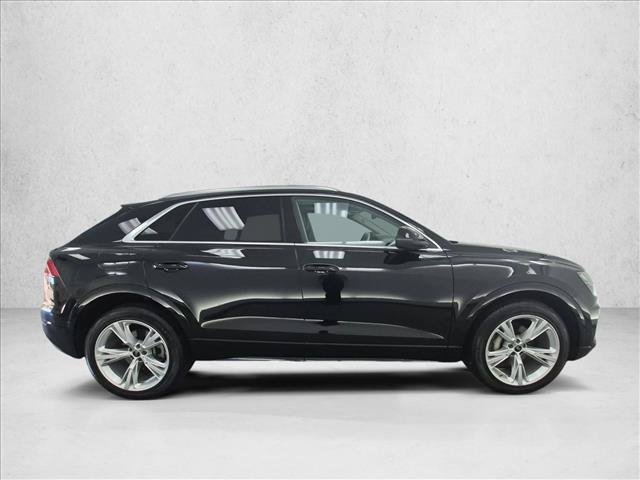 Used 2023 Audi Q8 Premium Plus AWD/4WD image 4
