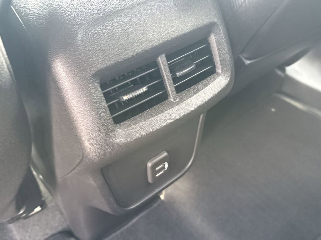 Certified 2024 GMC Terrain SLE w/ Driver Convenience Package image 26