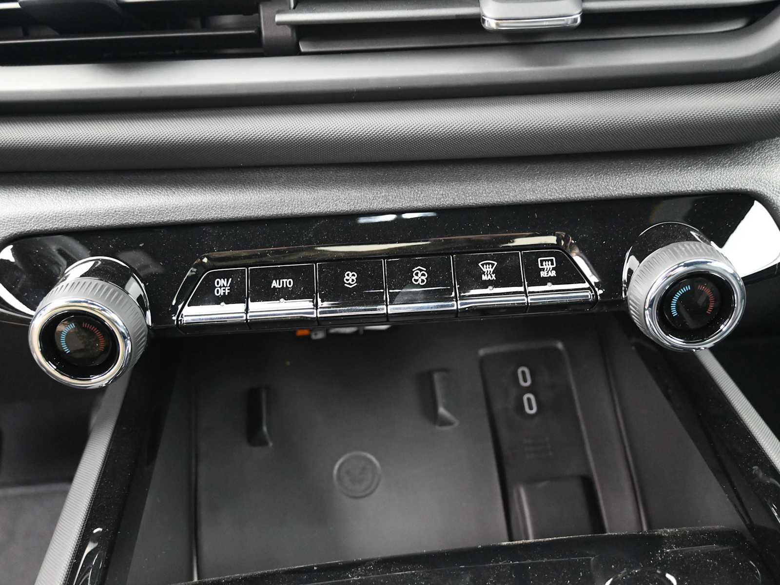 New 2026 Chevrolet Silverado EV LT image 7