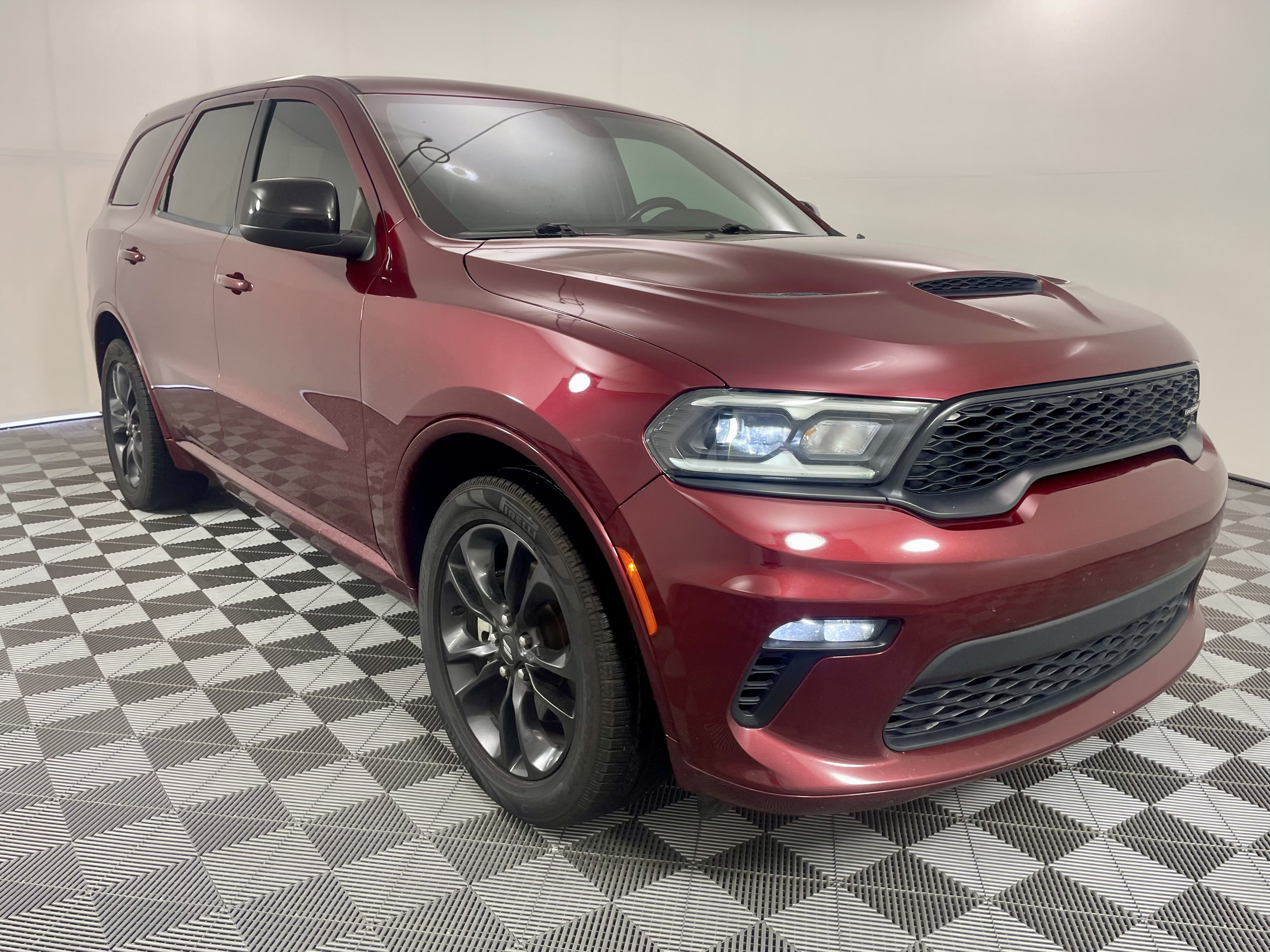 Used 2022 Dodge Durango GT w/ Blacktop Package RWD image 5