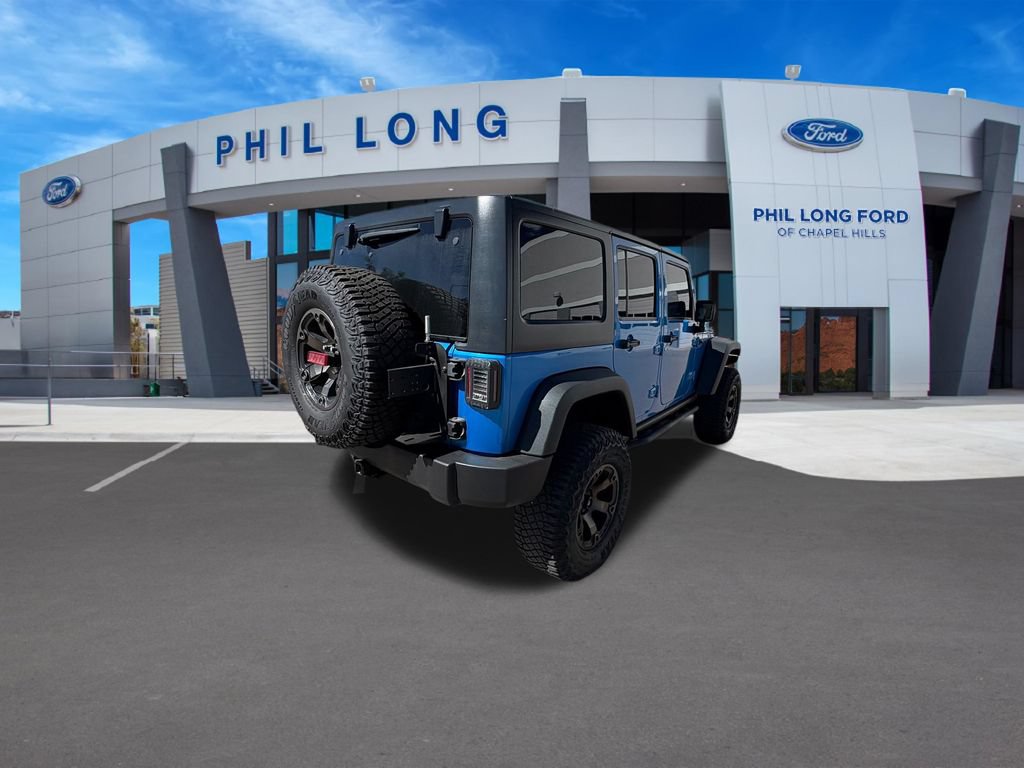 Used 2016 Jeep Wrangler Unlimited Rubicon w/ Connectivity Group AWD/4WD image 5