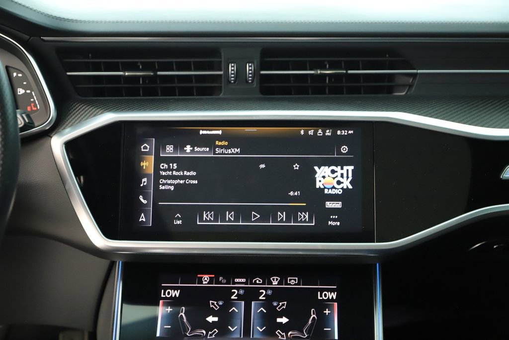 Used 2023 Audi RS 6 AWD/4WD image 19