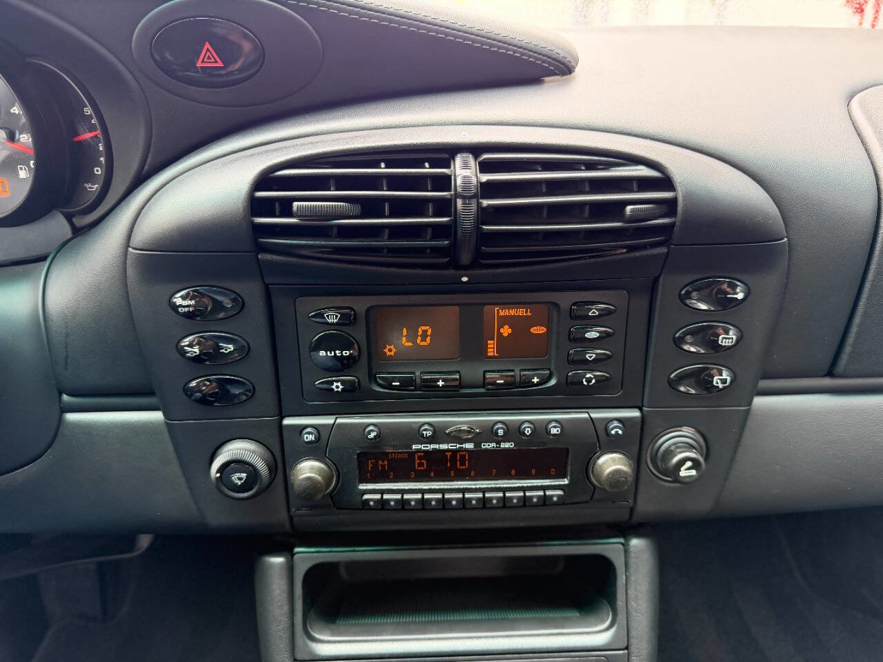 Used 2001 Porsche 911 Turbo image 20