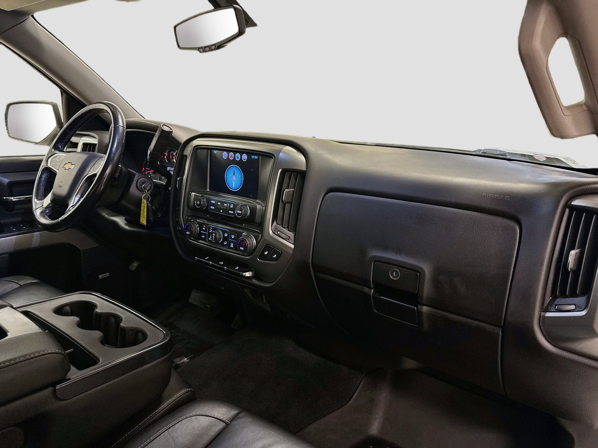 Used 2018 Chevrolet Silverado 1500 LT w/ All Star Edition AWD/4WD image 29