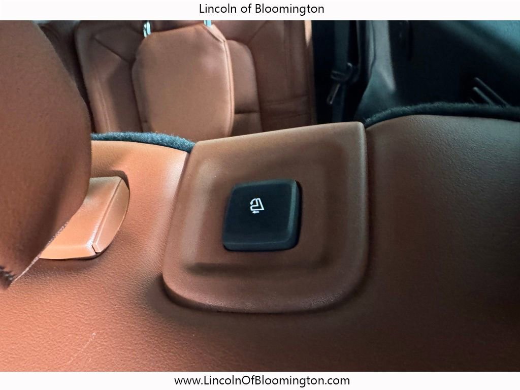 New 2026 Lincoln Aviator Reserve AWD/4WD image 34