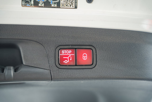 Certified 2024 Mercedes-Benz GLE 450 4MATIC image 11