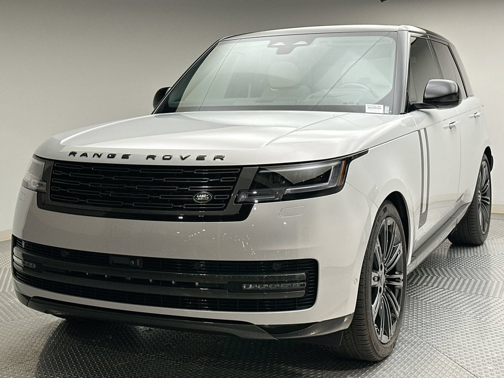 Certified 2026 Land Rover Range Rover SE AWD/4WD image 1
