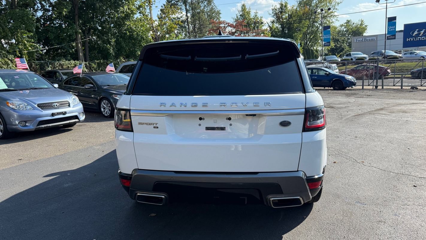 Used 2020 Land Rover Range Rover Sport HSE image 4