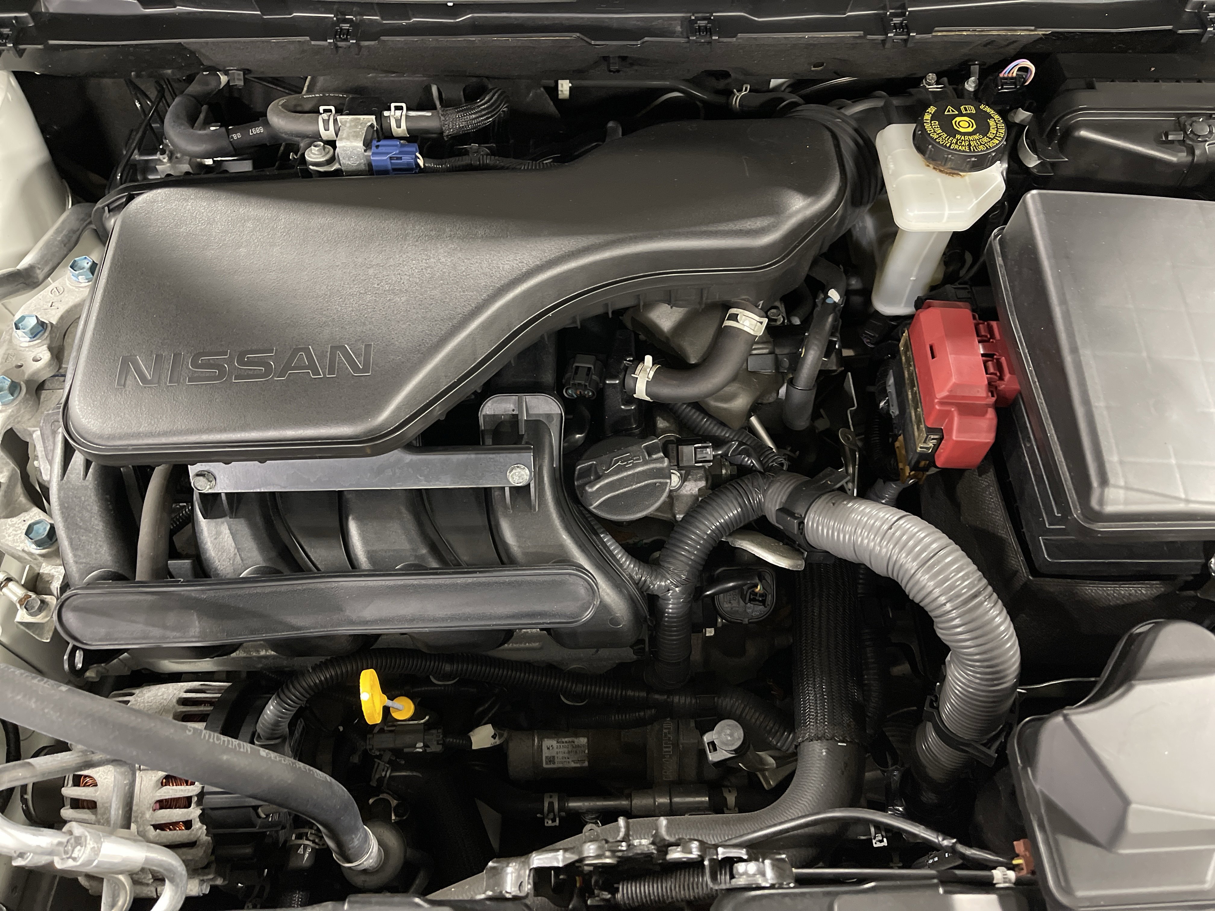 Used 2022 Nissan Rogue Sport SV image 16