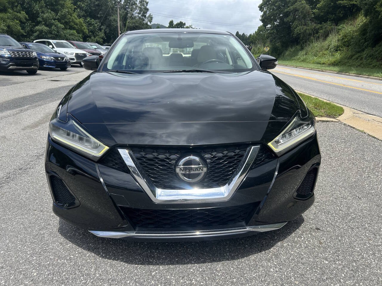Used 2019 Nissan Maxima 3.5 SV w/ Floor Mat Group FWD image 8