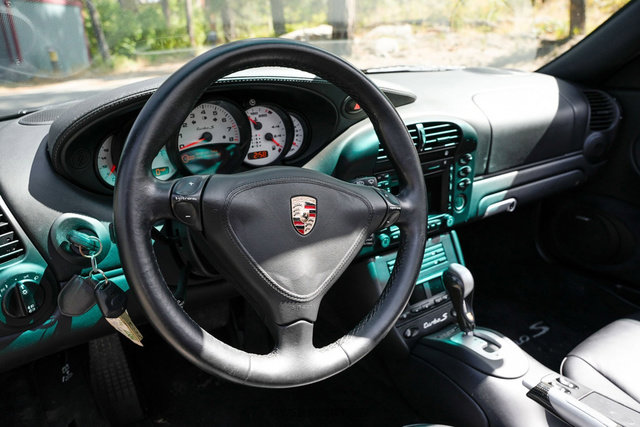 Used 2005 Porsche 911 Turbo S image 29