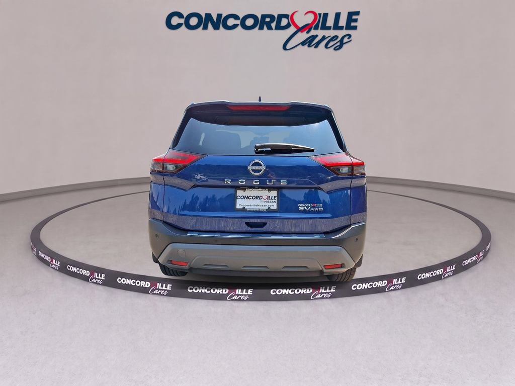 Certified 2023 Nissan Rogue SV AWD/4WD image 6