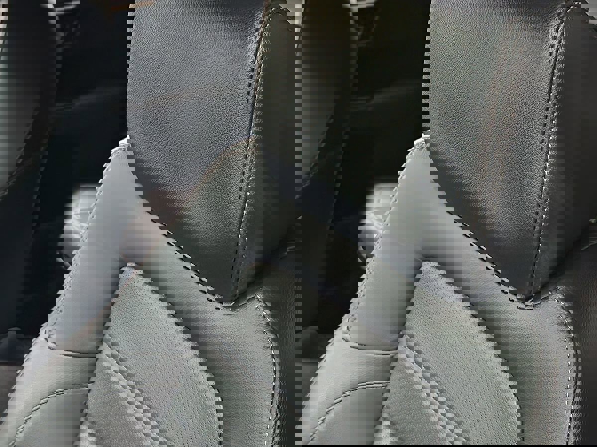 Used 2019 Honda CR-V Touring image 34