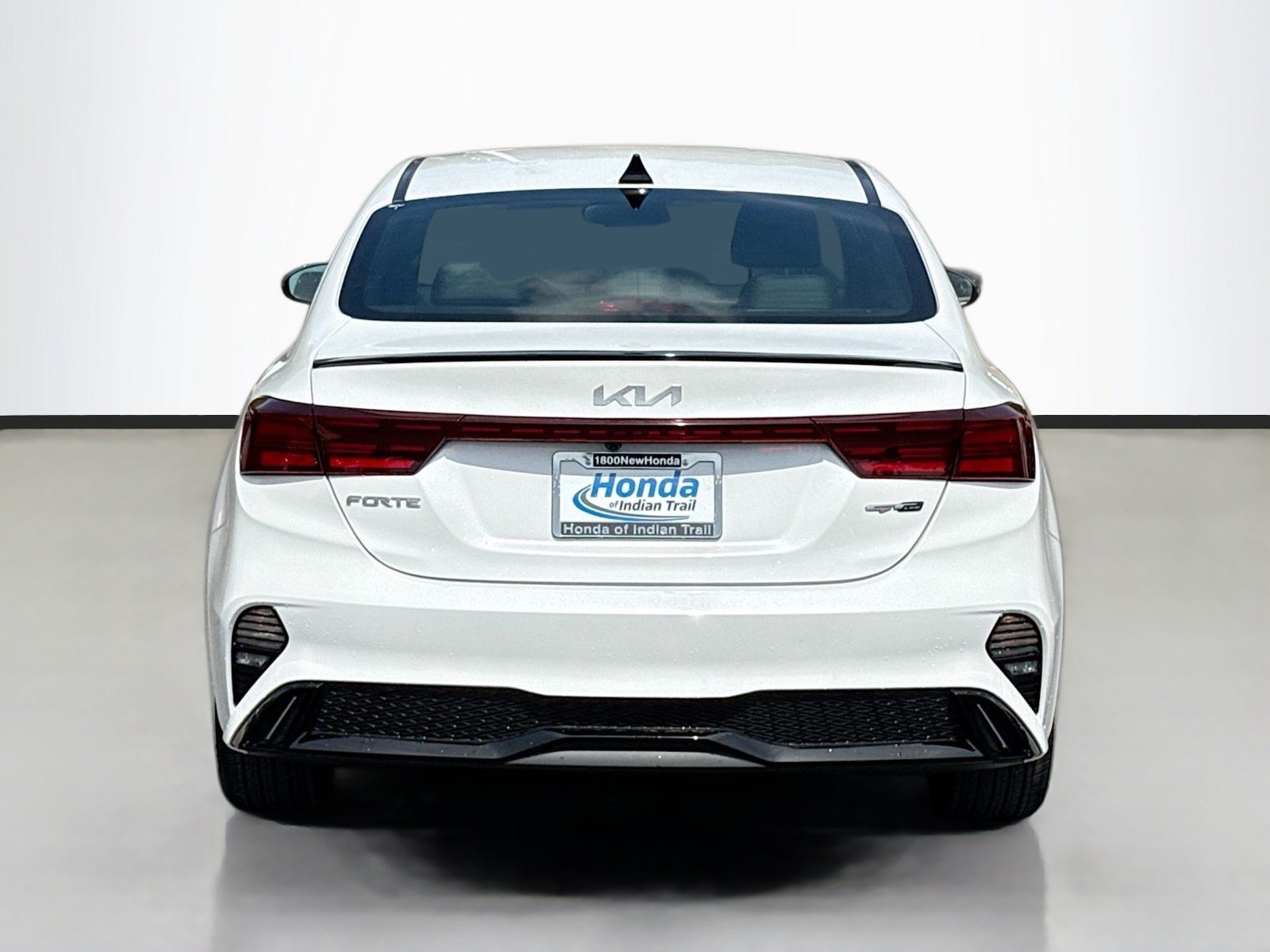 Used 2024 Kia Forte GT-Line FWD image 7