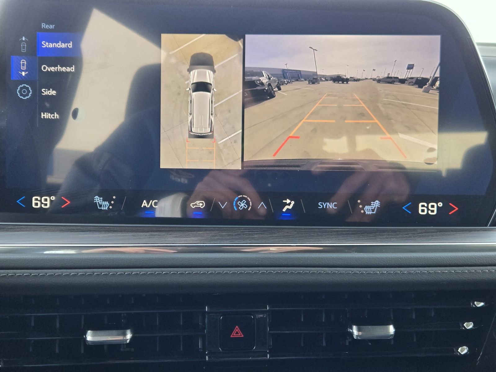 New 2026 Chevrolet Tahoe LT w/ Comfort Package image 18