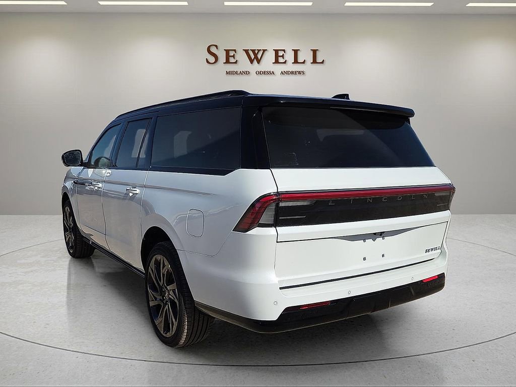 New 2026 Lincoln Navigator Black Label image 3