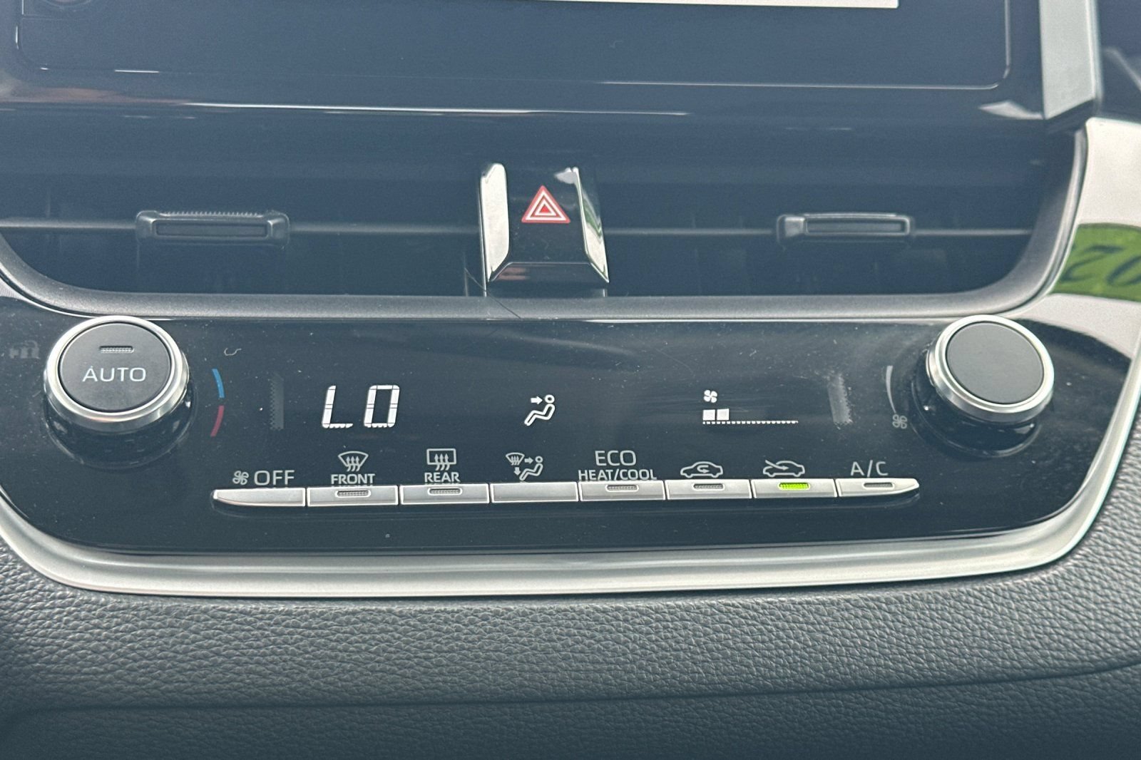 Used 2023 Toyota Corolla LE FWD image 16