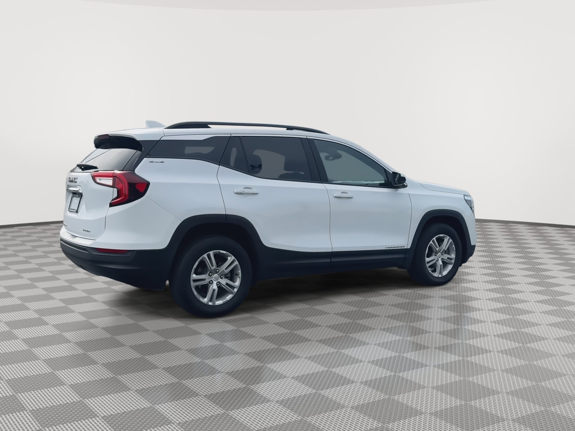 Used 2023 GMC Terrain SLE w/ Driver Convenience Package AWD/4WD image 8