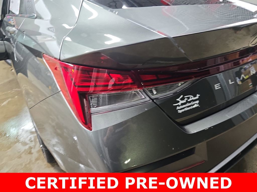 Certified 2025 Hyundai Elantra Limited image 35
