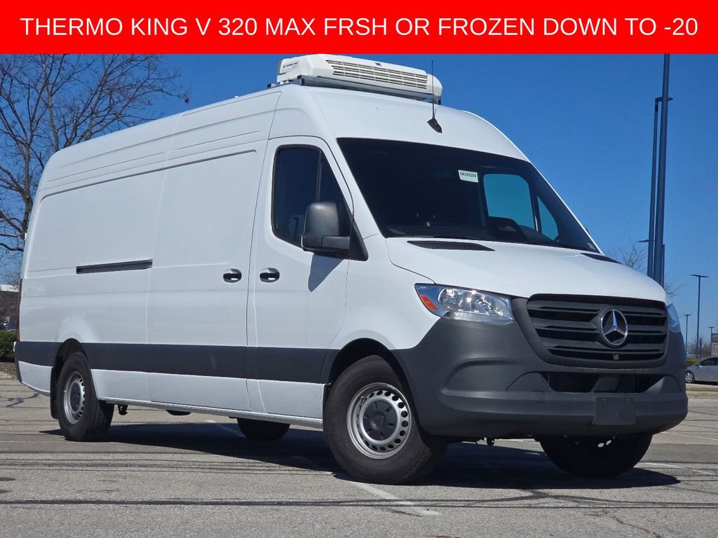 New 2025 Mercedes-Benz Sprinter 2500 image 2