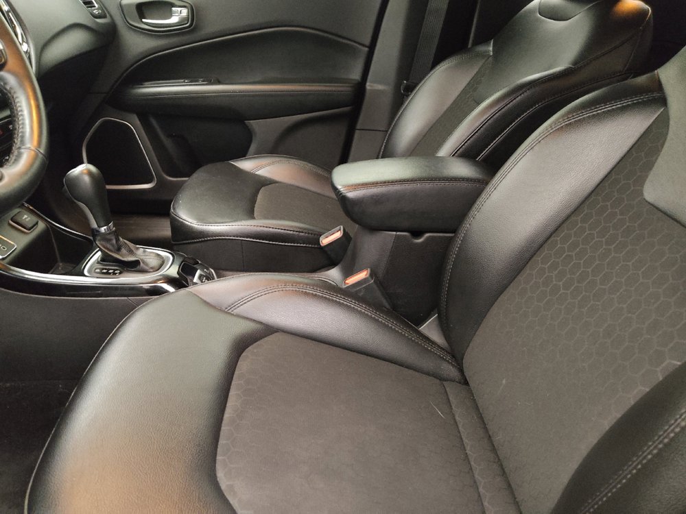 Used 2020 Jeep Compass Altitude image 17
