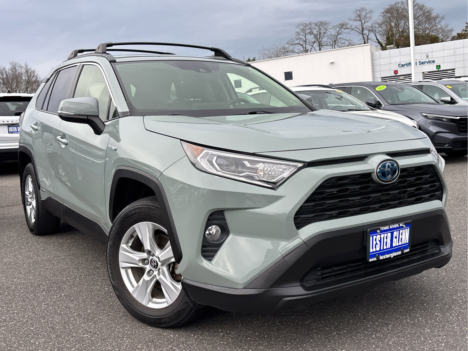 Used 2021 Toyota RAV4 XLE w/ Convenience Package image 32
