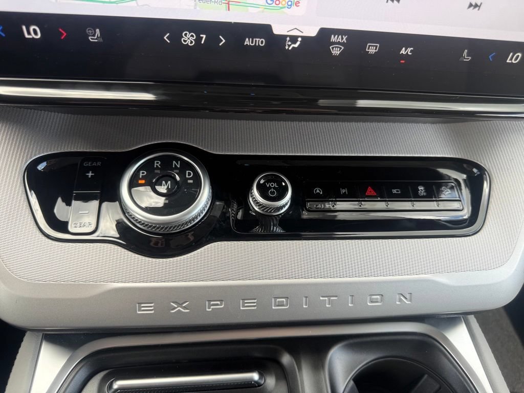 New 2026 Ford Expedition Active AWD/4WD image 20