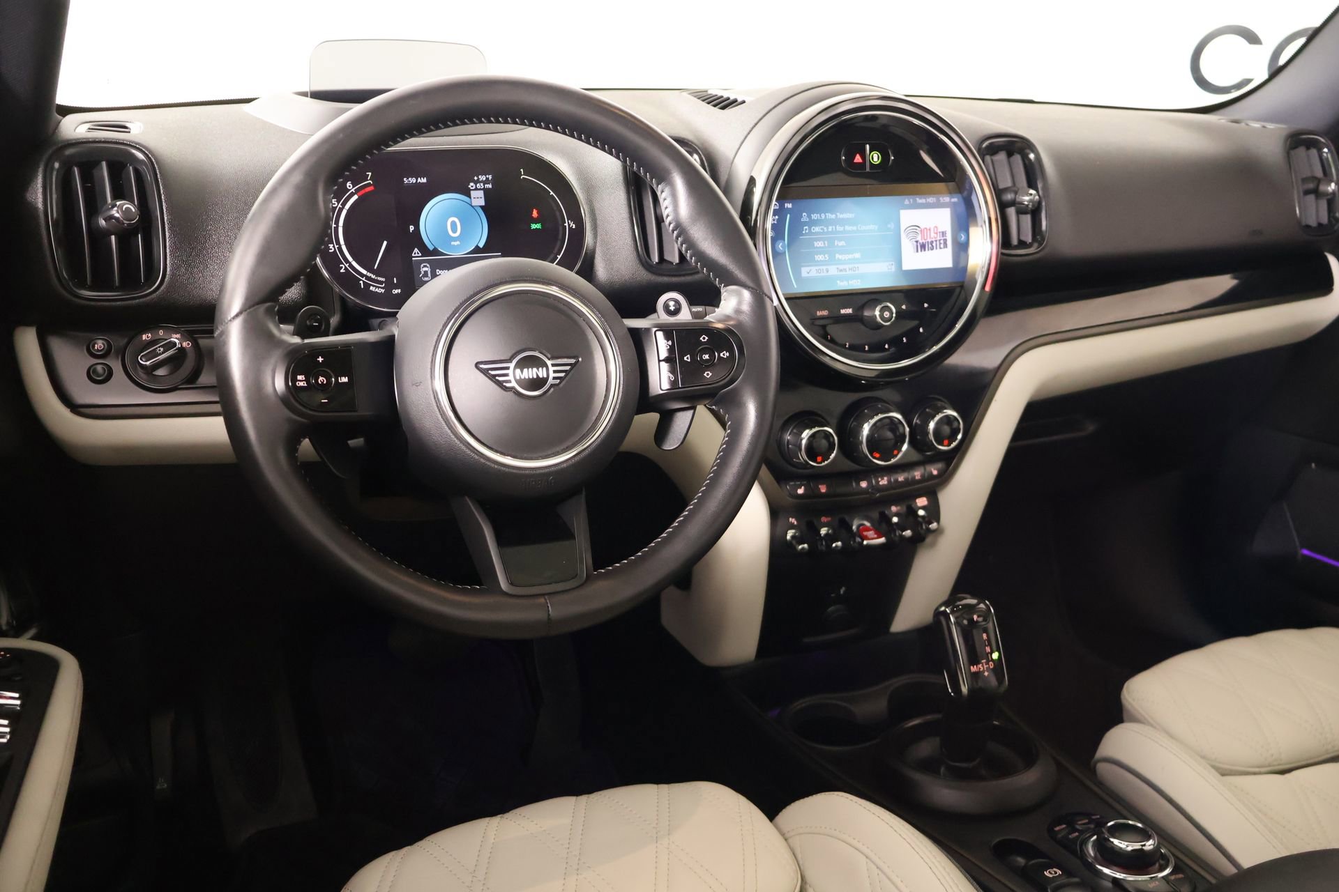 Used 2023 MINI Cooper Countryman S FWD image 2