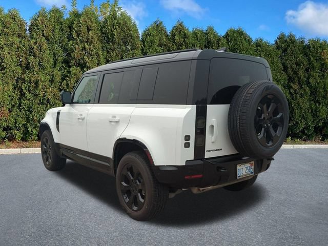 Used 2026 Land Rover Defender 110 X-Dynamic SE AWD/4WD image 6