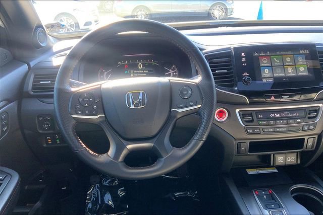 Used 2023 Honda Passport TrailSport image 4